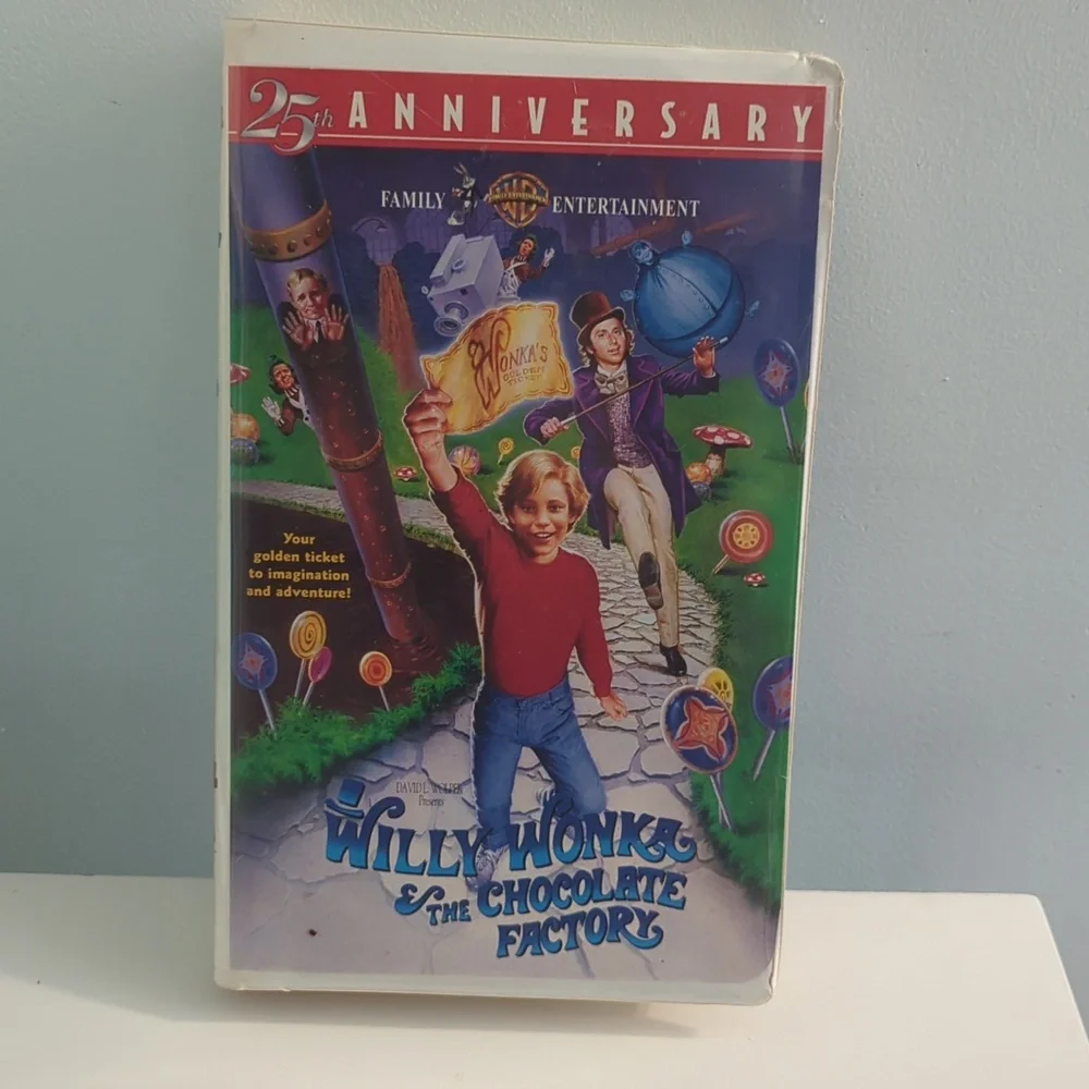 Willy Wonka & The Chocolate Factory Vintage VHS Tape 1996